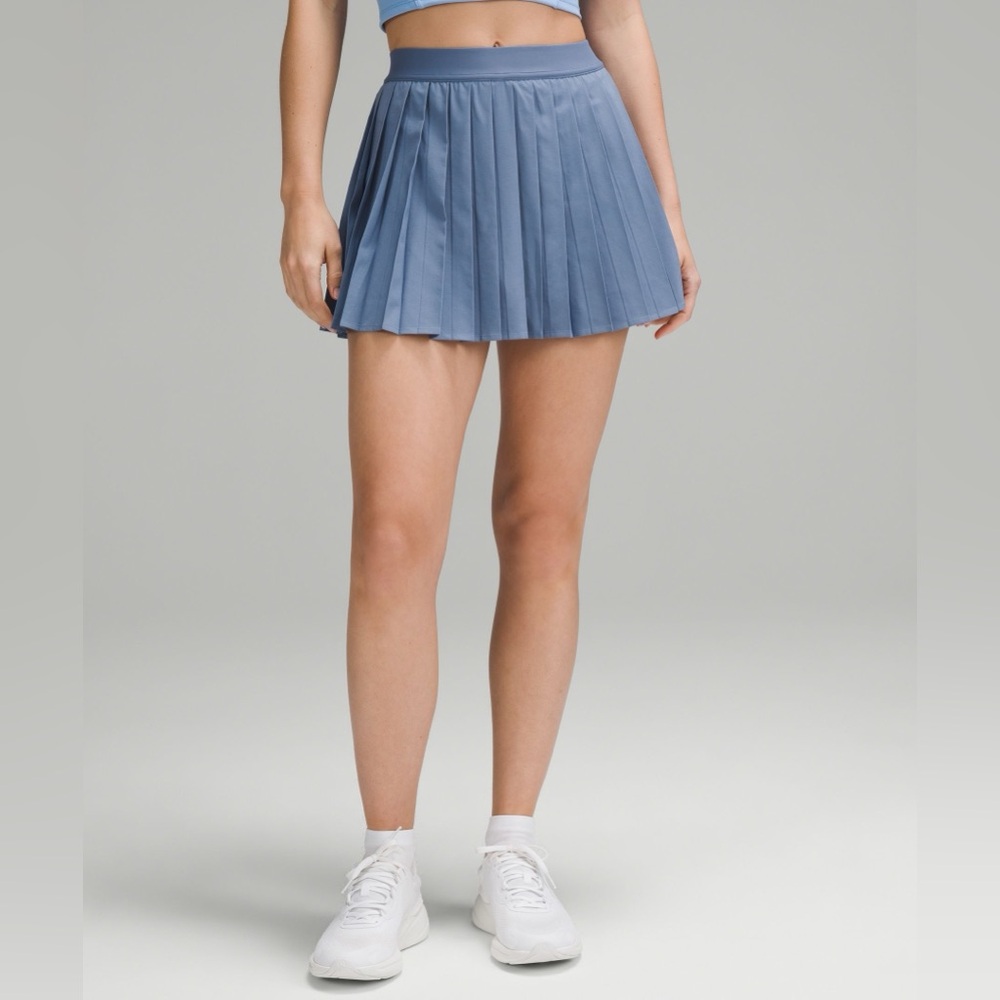 Lululemon High-Rise Pleated Tennis Skort Oasis Blue sz 4 - Picture 2 of 6